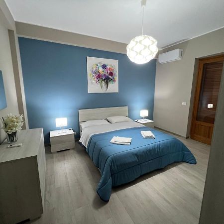 Bed and Breakfast The Artists Acireale Exterior foto